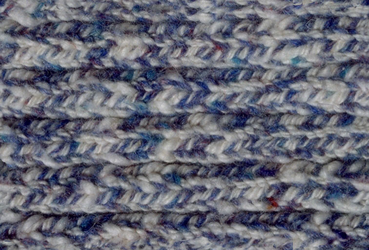 KNITT.JPG